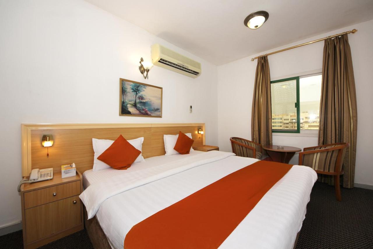 Dallas Hotel Dubaï Extérieur photo