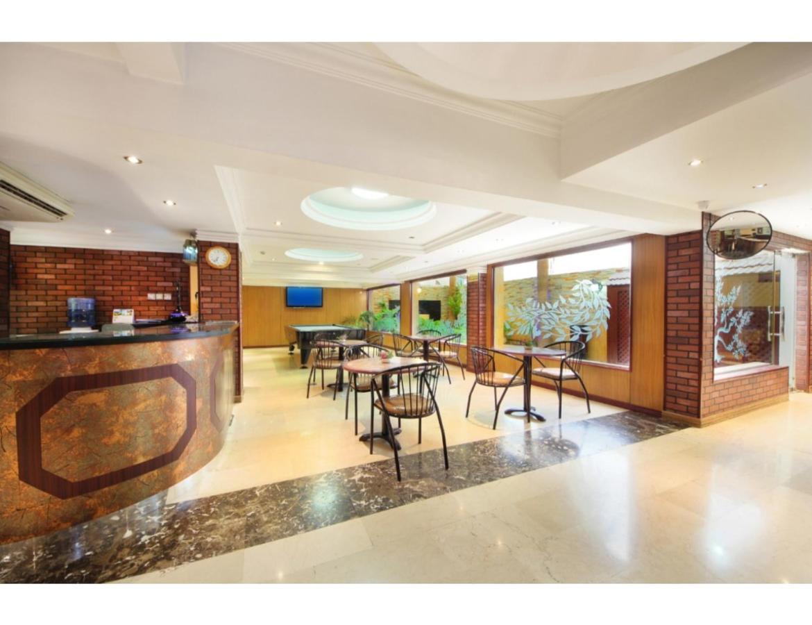 Dallas Hotel Dubaï Extérieur photo